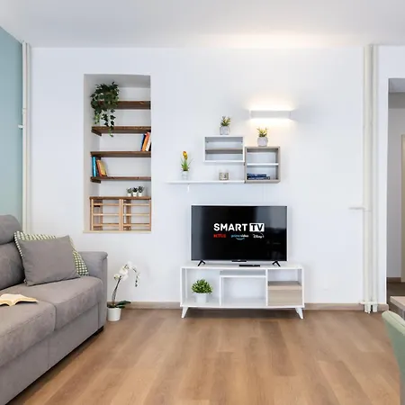 Apartment New Luxury Flat 10min P Nuova Turin